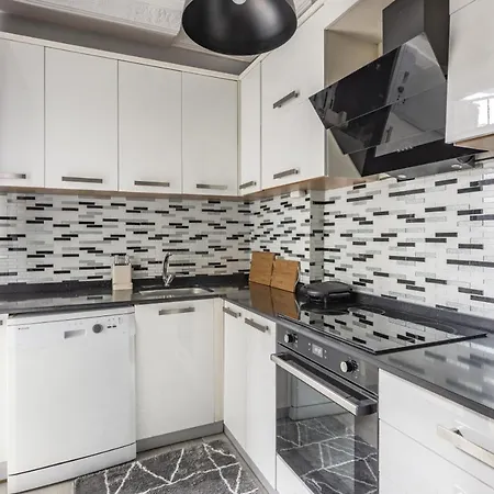 Bohemian Flat In Nisantasi With Location Apartment Istanbul